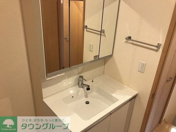 ReveurConstellation II番館の物件内観写真